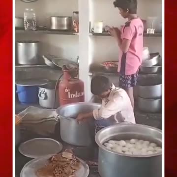 విద్యార్థులే వంటమాస్టర్లు..హాస్టల్లో వెట్టిచాకిరి #students #school #kitchen #work | FBTV NEWS