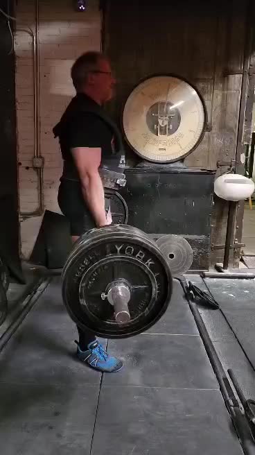 550 lb DL