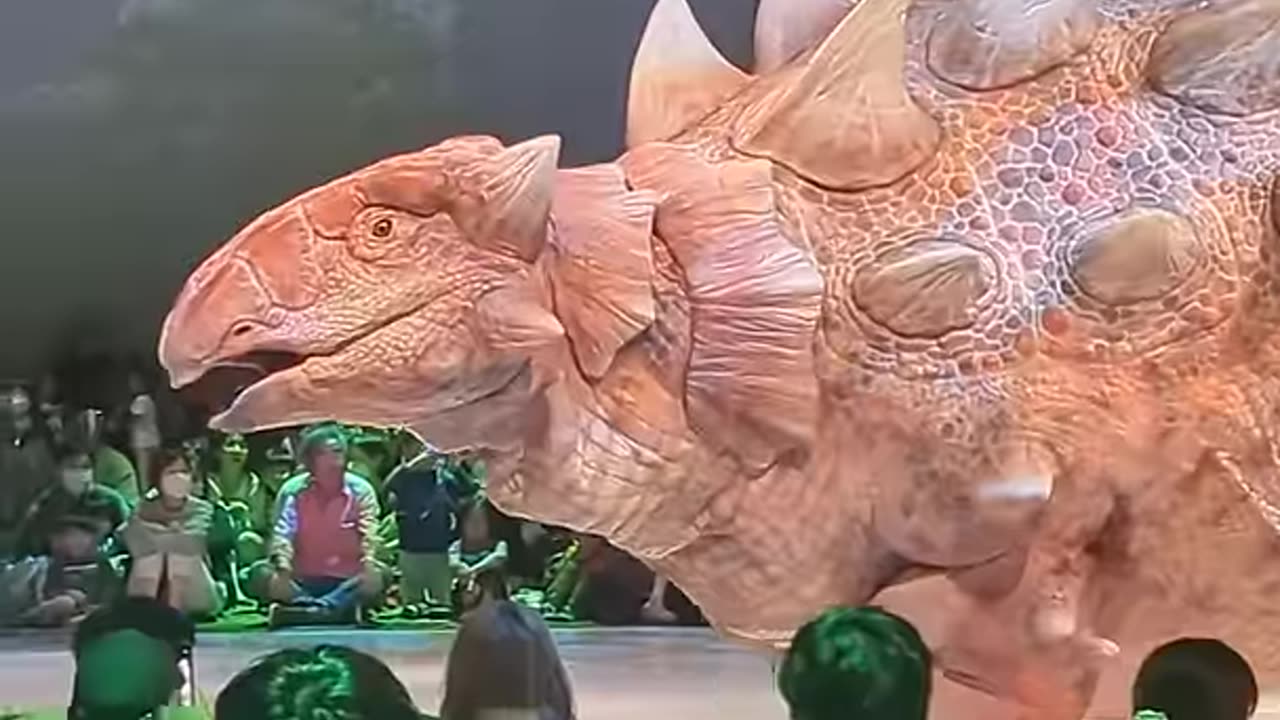 Dinosaur Safari show