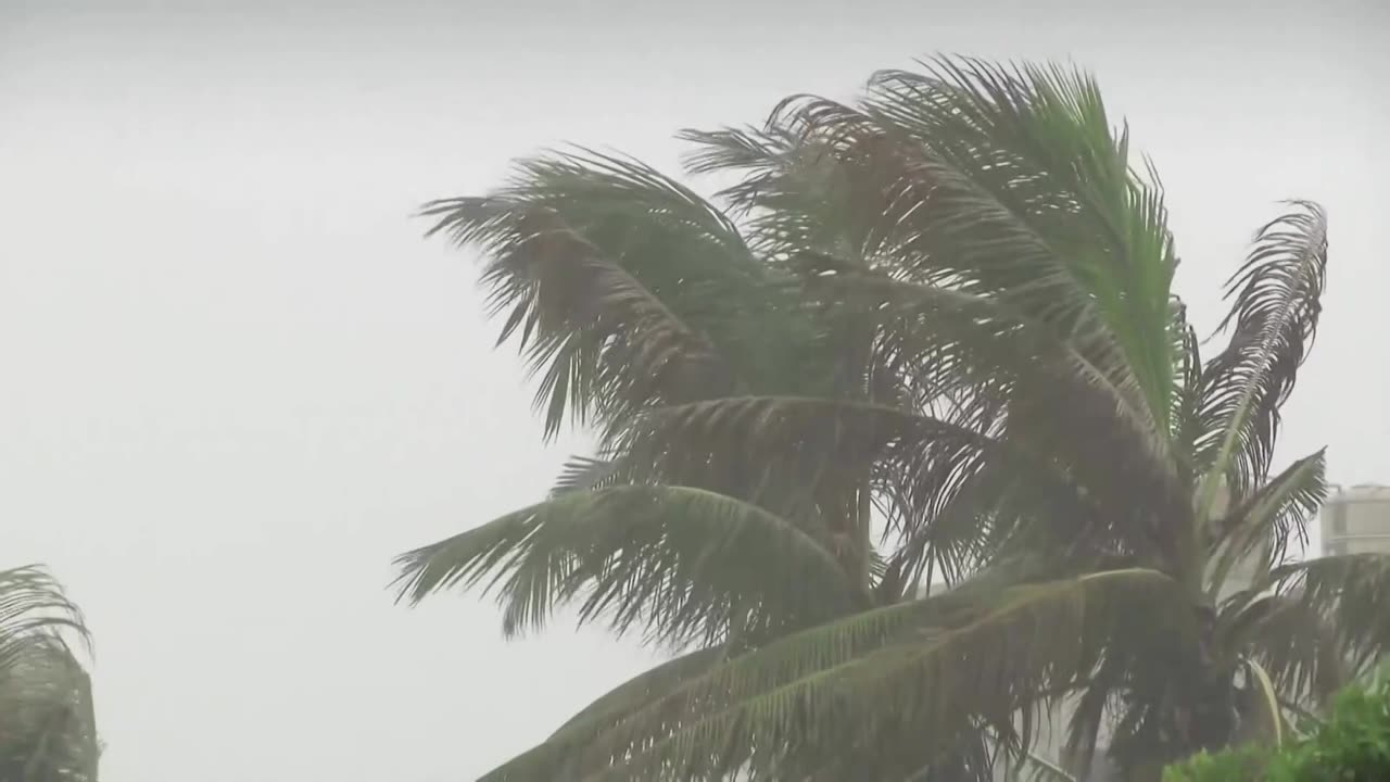 Powerful typhoon Doksuri lashes east Asia