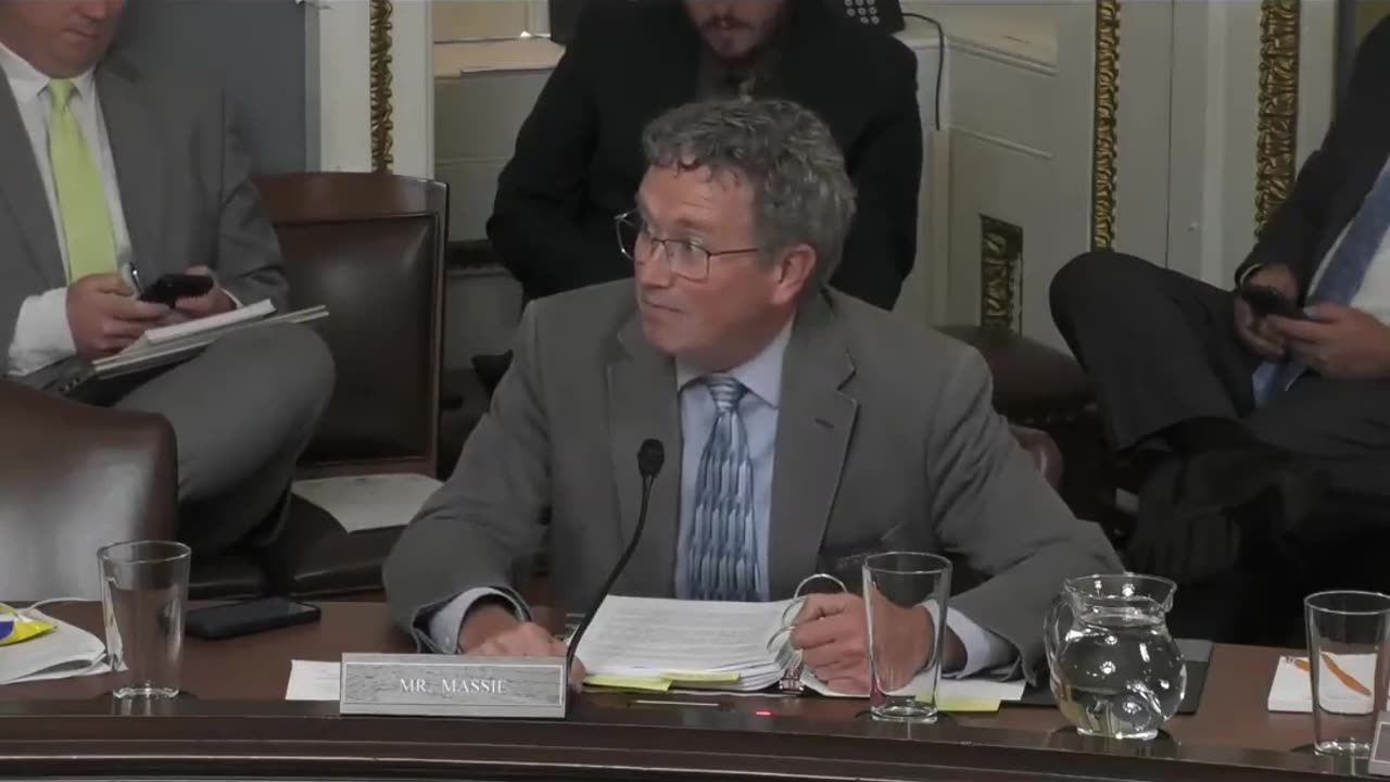 Thomas Massie RIPS Democrats AND Republicans!