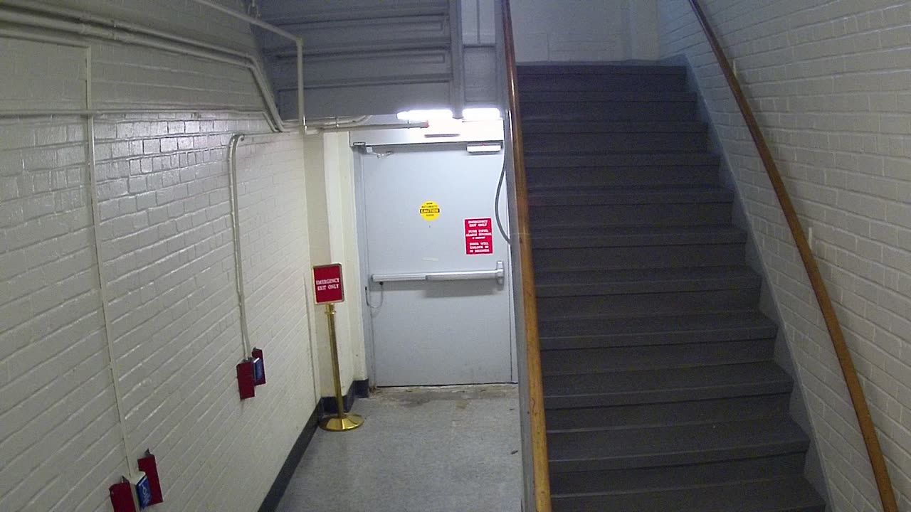 3872FHOB01Stair8_2021-01-05_07h36min33s563ms.mp4
