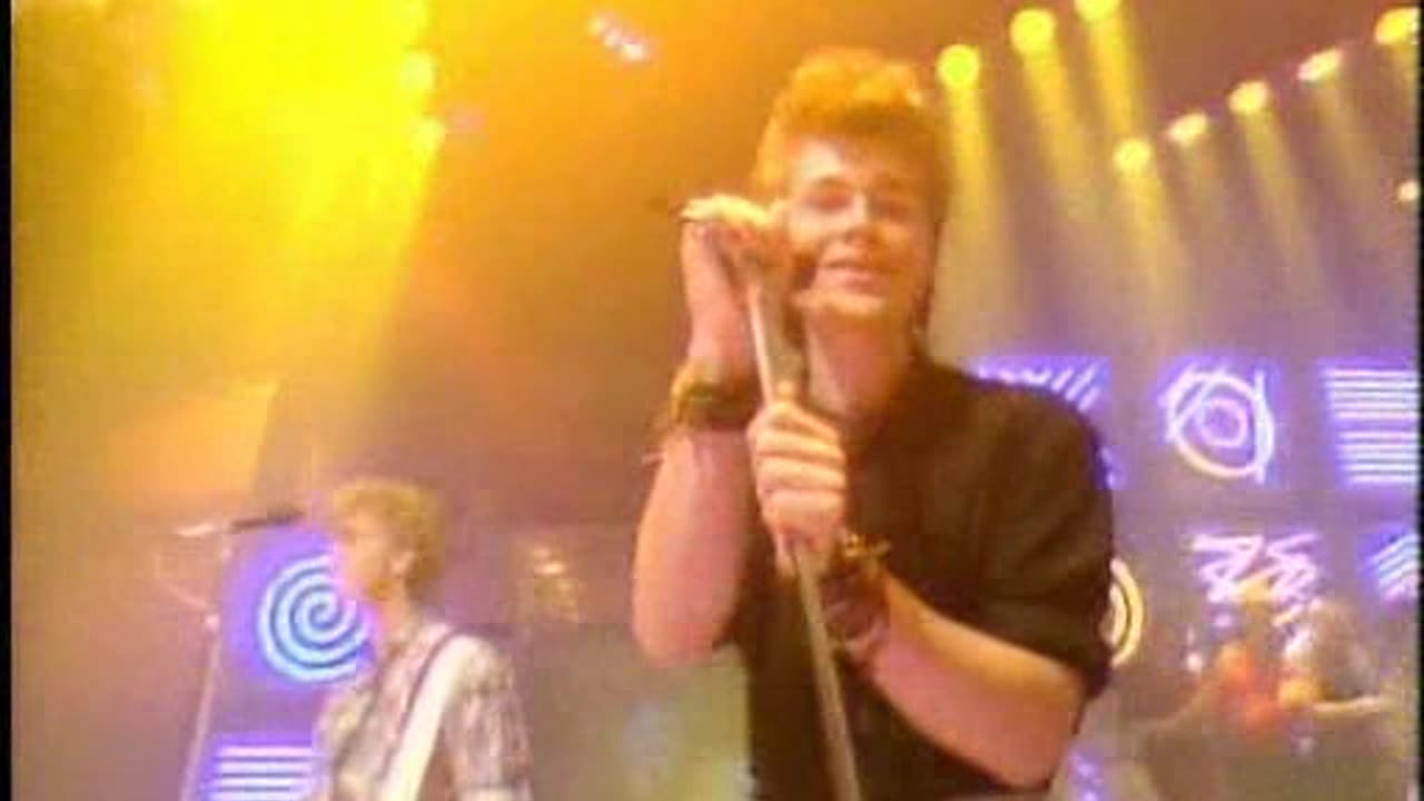 A-Ha - Take On Me = Live TOTP 1985