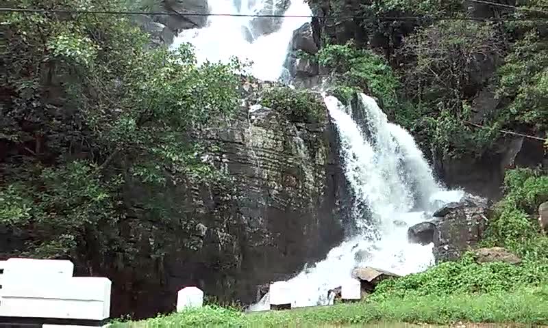 Watar-Fall