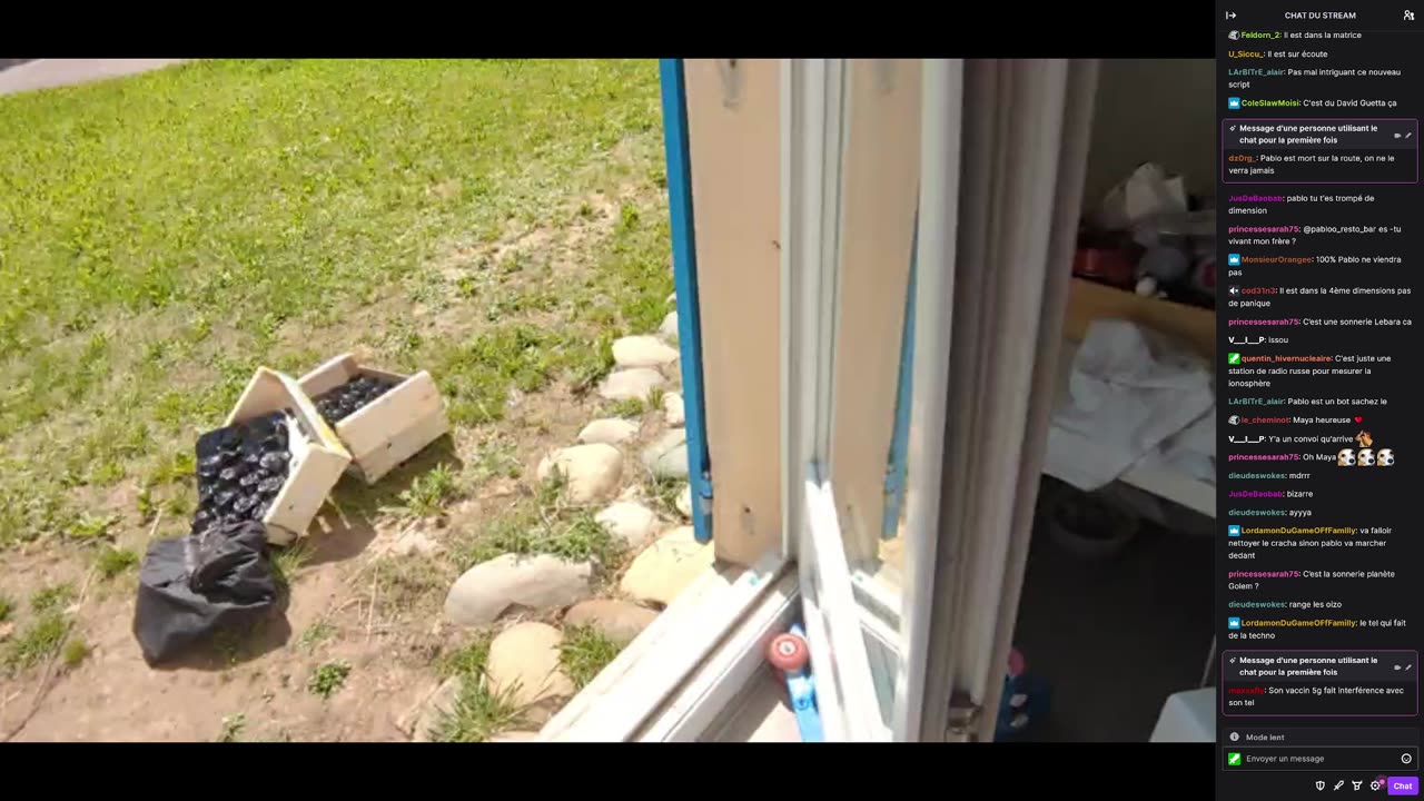 2023-05-27 (2bis.1) - Maya n'en peut plus - Twitch Publicités (version avec chat)