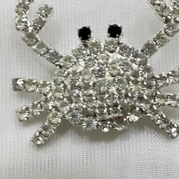 Silver Plated 1.25” Crab Brooch. Made with Swarovski Crystal. Party. Event
