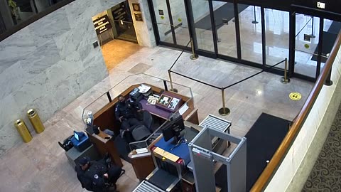 1451HSOB02ConAveDoor_2021-01-05_16h01min41s013ms.mp4