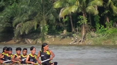 Pacu jalur kuantan Singingi