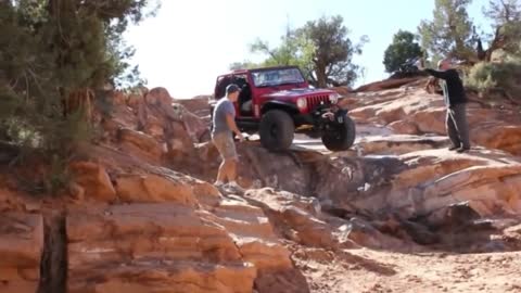 Crazy 4x4 Off Road Fails Compilation 2022