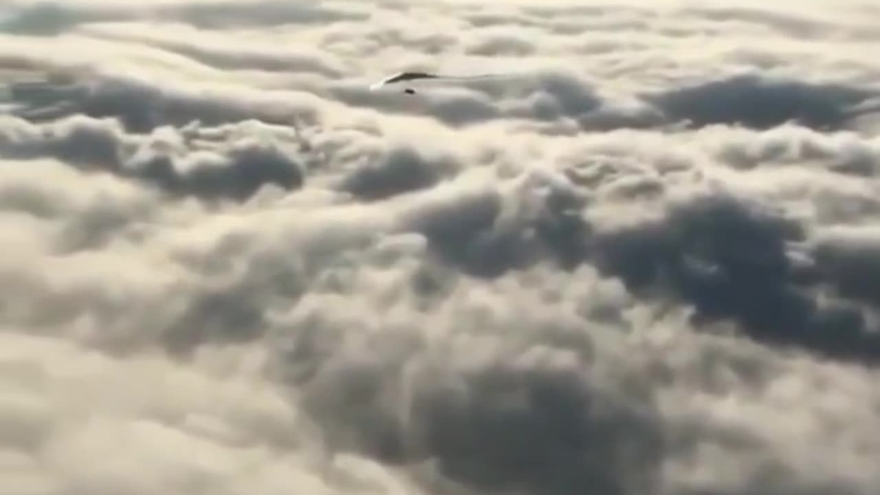 Amazing Hang Gliding