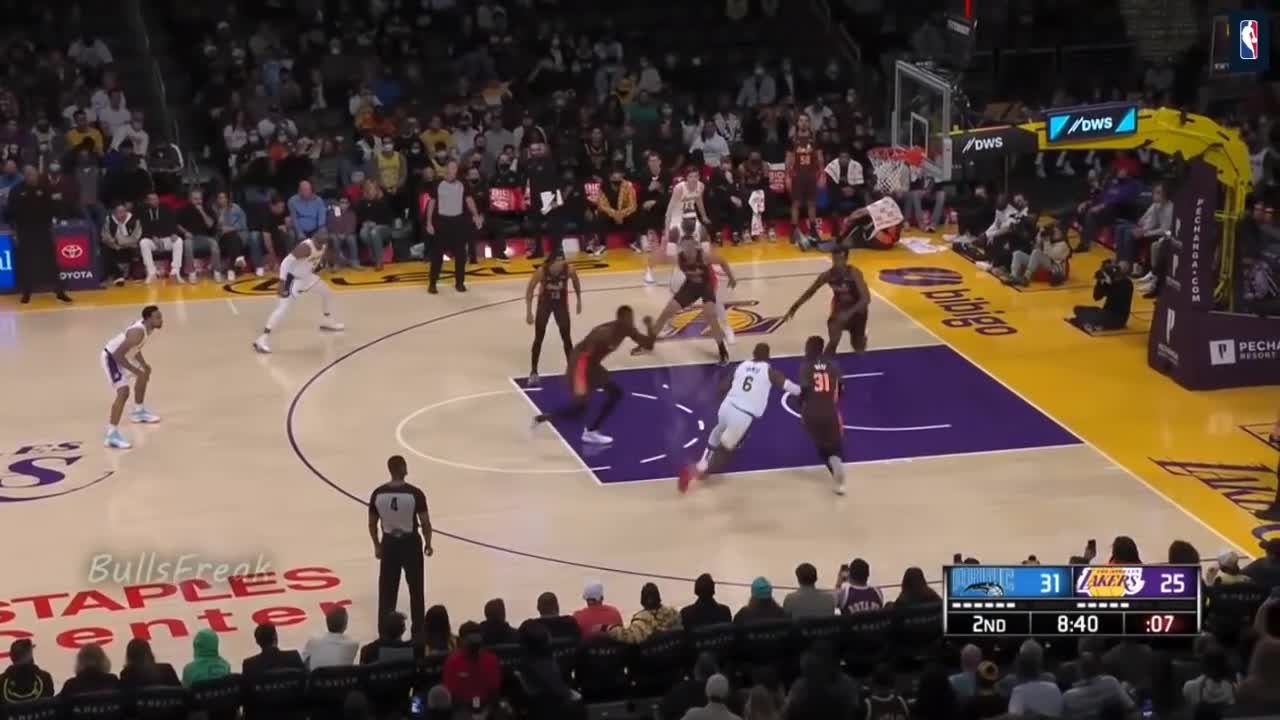 LeBron James Sent Entire Magic Into Abyss Using Loudest Chase Down Block !
