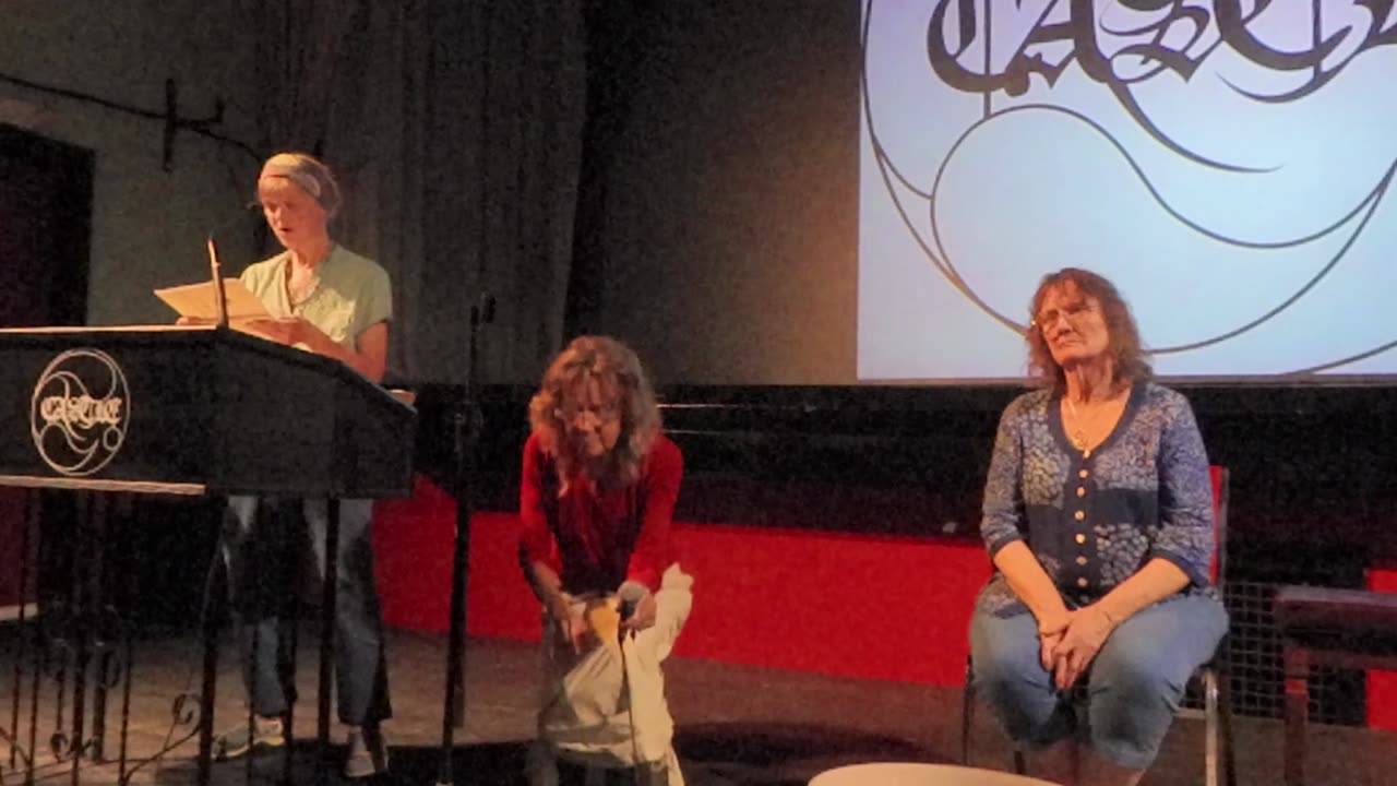 Opening Prayer with Nadine Podmoroff, Dianne Carter and Livina Hiacinth