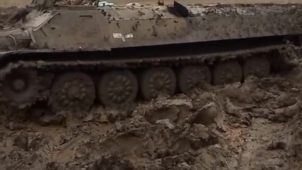 M-777 Towed Ukrainian Tanks