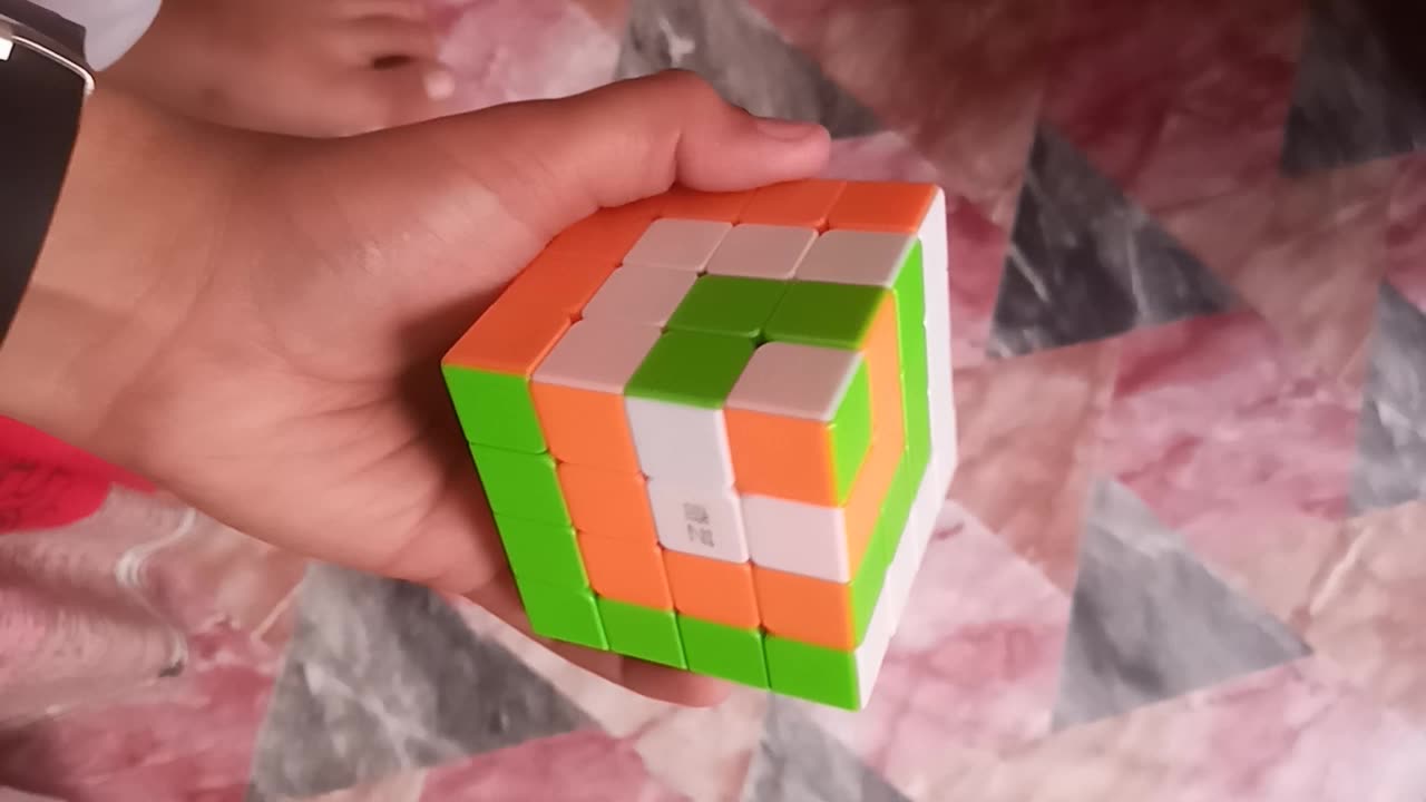 How to make pattern in 4x4 Rubik's cube 😀