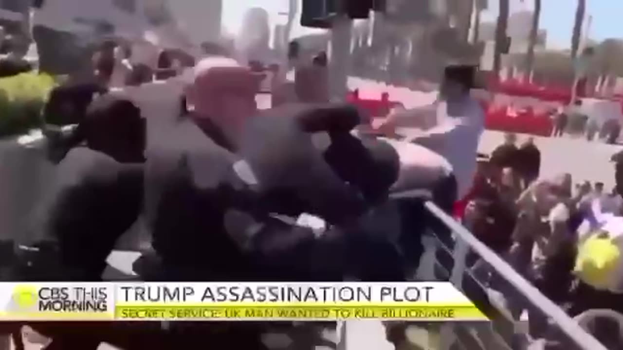 트럼프 대통령을 습격한 괴한들.AVI