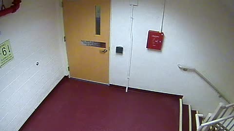 8435OHOB06Stair2_2021-01-05_07h00min00s810ms.mp4