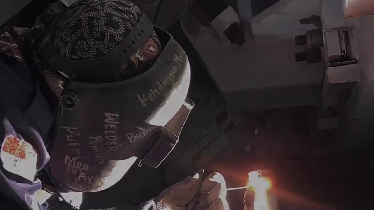 Welder muda