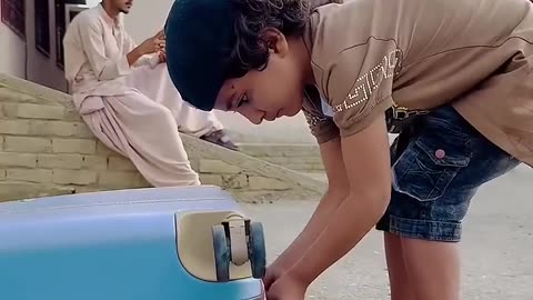 Bache ki khushi 😂😂