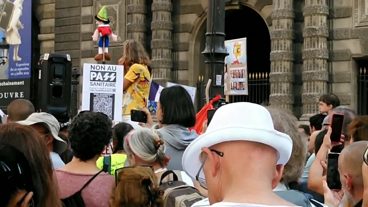 Manif du 4 septembre 21 anti-pass 💉- Place de la Bourse- Paris