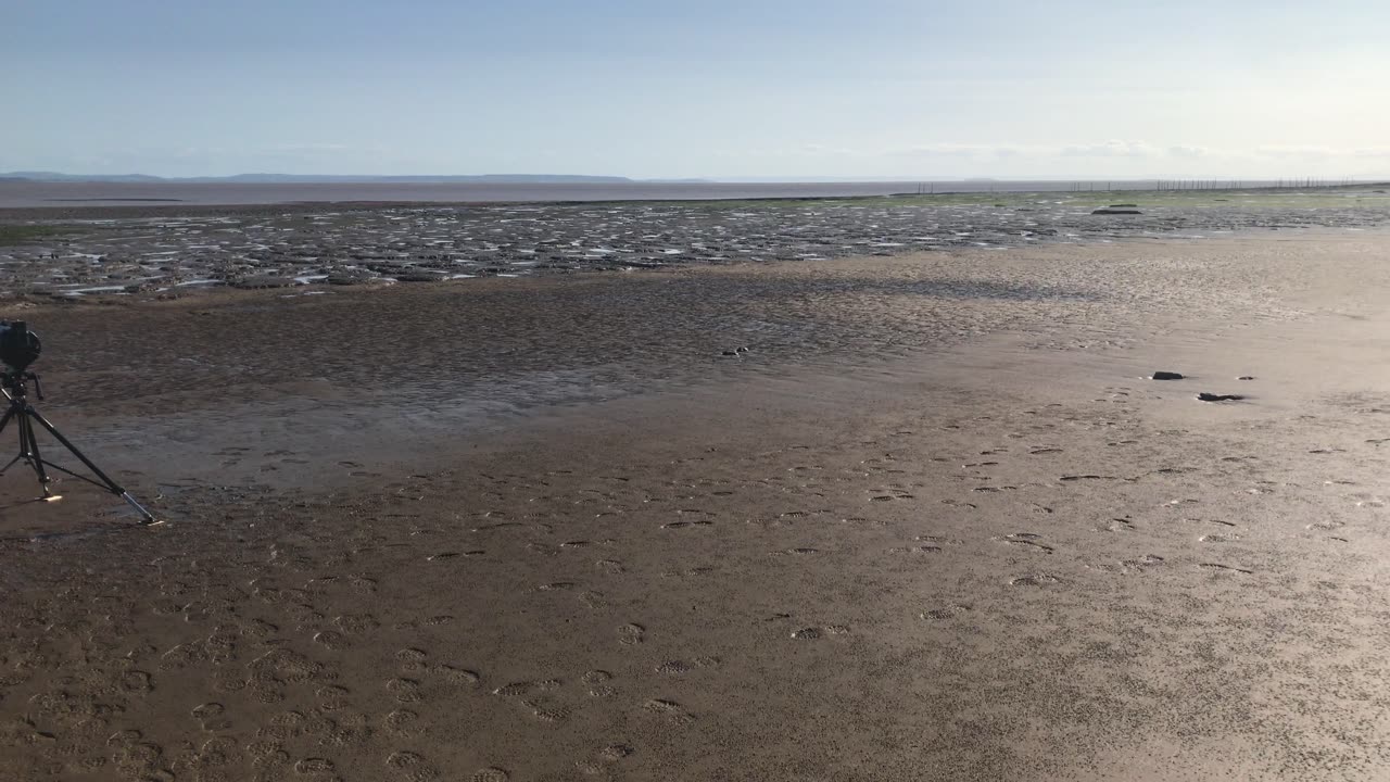 4K 30fps Video - Panoramic Location Video - Severn Beach Area From Goldcliff Seabed - 22nd Aug 2023