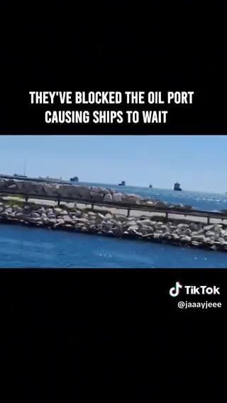 Meanwhile In France 🇫🇷🇺🇸 | #WWG1WGA