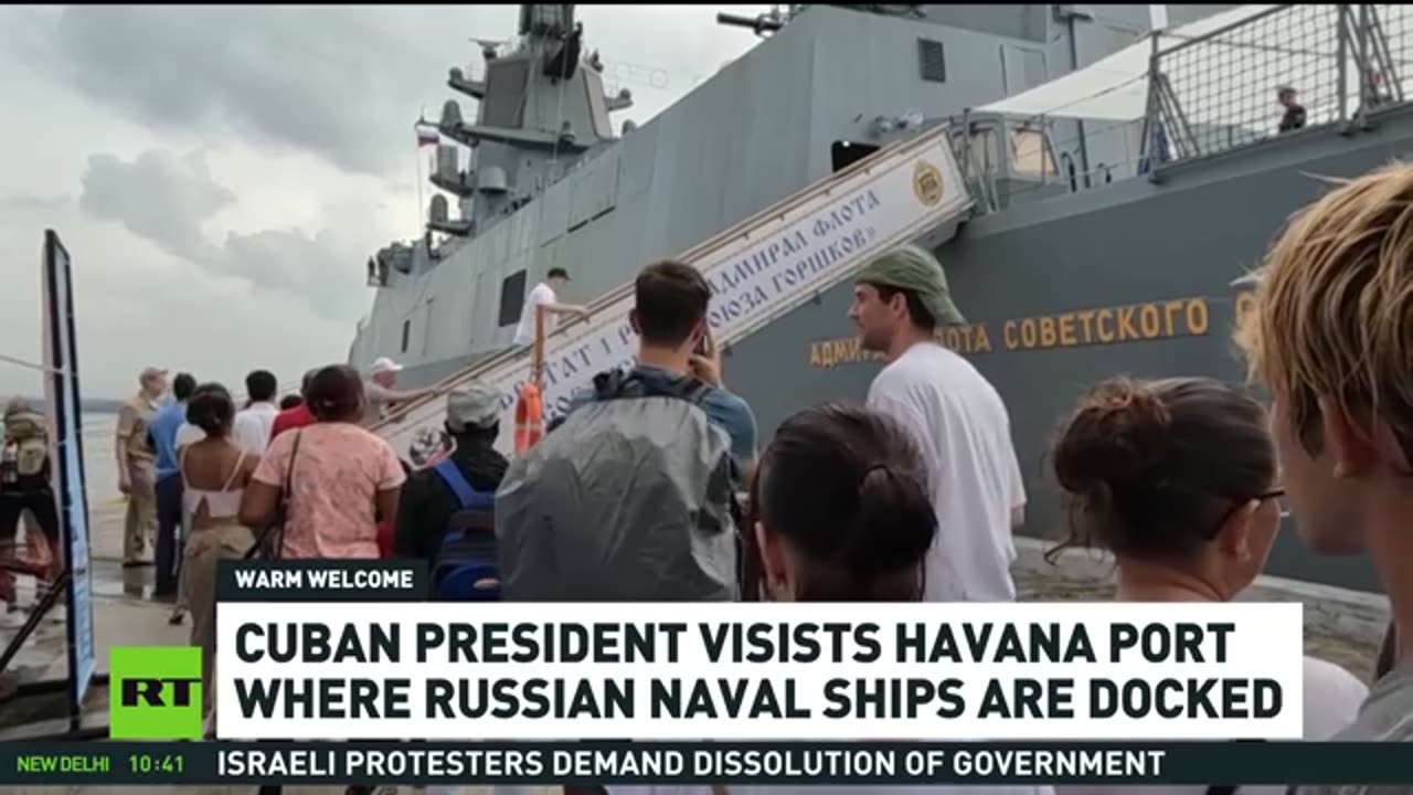 Cuban president visits Havana port where Russian ships are docked