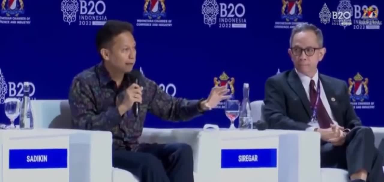 Indonesian Health Minister Calls for 'Digital Health Certificates' to Regulate Freedom of Movement