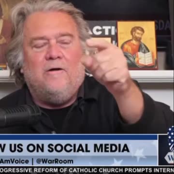 The Biden CRIME FAMILY are TRASH - Steve Bannon