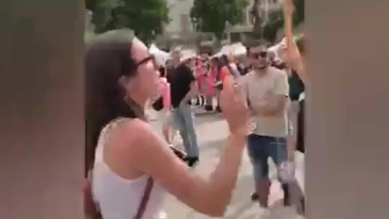 ΣΟΚ ! ΤΟ ΠΝΕΥΜΑ ΤΟΥ ΒΑΣΙΛ ΚΑΡΑ ΜΙΛΗΣΕ !!!!