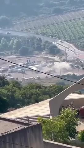 At least 11 Israeli soldiers injured, some in critical condition