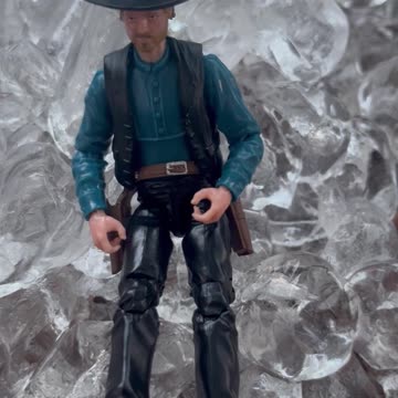 Clay finds a unique way of beating the heat