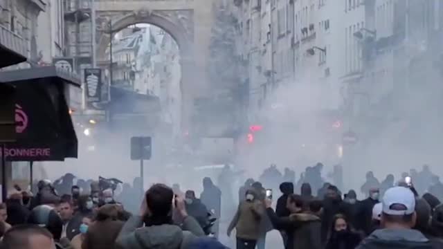 MEANWHILE IN PARIS - DECEMBER RIOTS 2022