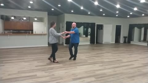 West Coast Swing Dance Lesson: Catch and Spin Away