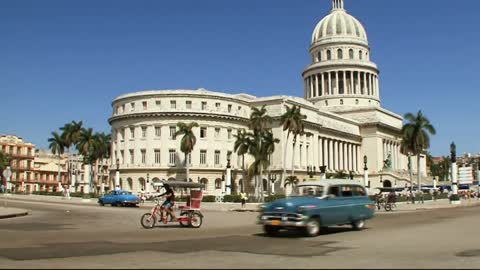 CLASSIC CARS OF CUBA - Pre-1960's American Cars in Havana