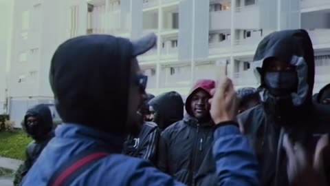 Mouk - Tartin #1 (Clip Officiel)