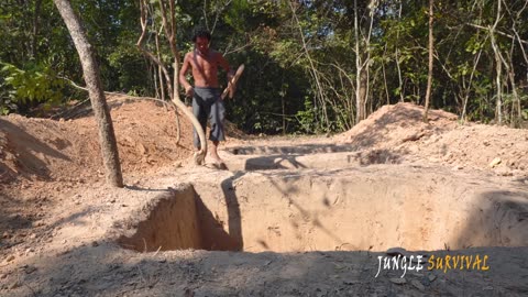 Build Underground Tunnel Swimming Pool Around Underground Mansion