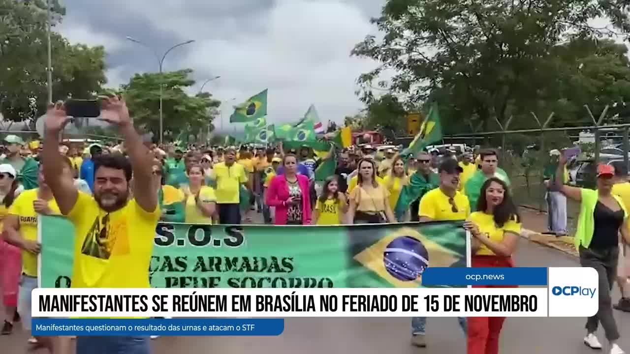 Manifestantes se reúnem em Brasília no feriado de 15 de novembro