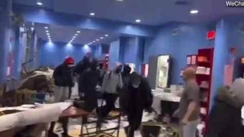 'Wolfpack' of more than a dozen teens storm through a Queens Chinese restaurant