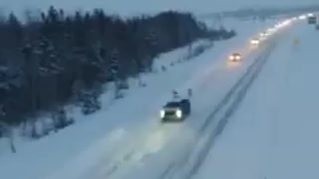 ..on the way to the Québec parliament!! ✊🇨🇦