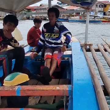 Leaving Malamawi Island, boat taxi back to Isabela City
