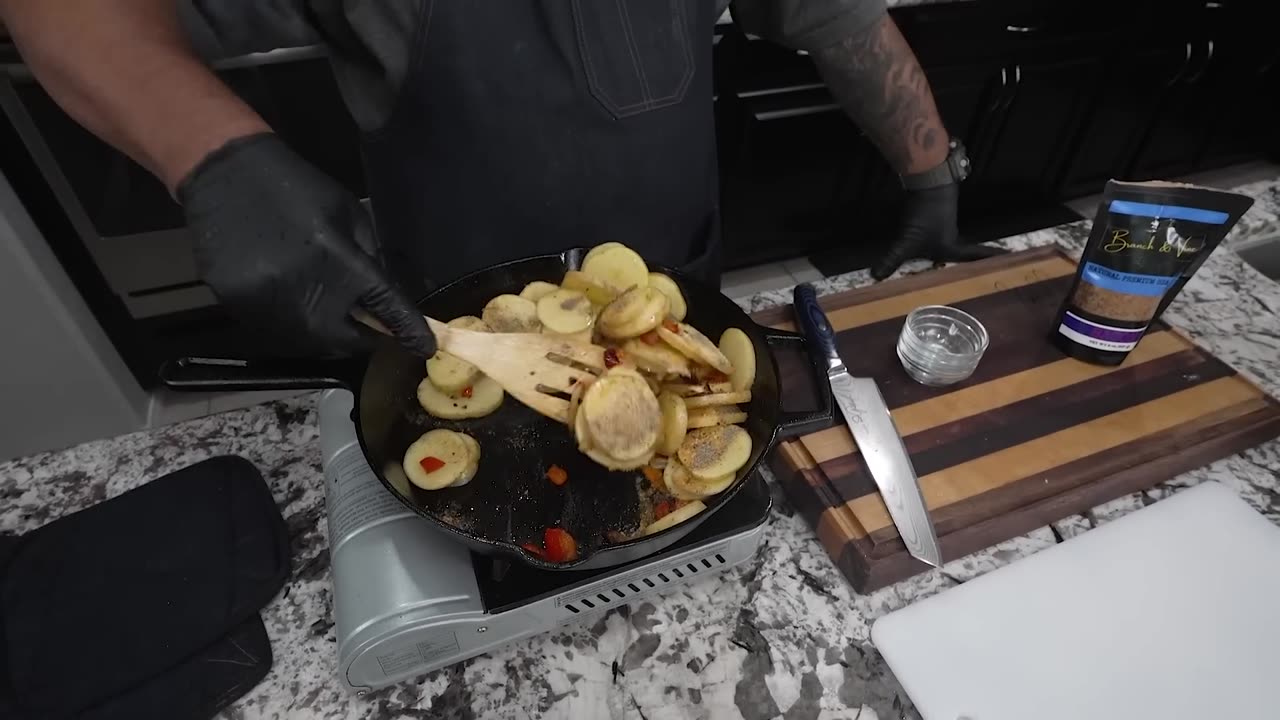 Southern Skillet Potatoes and Onion