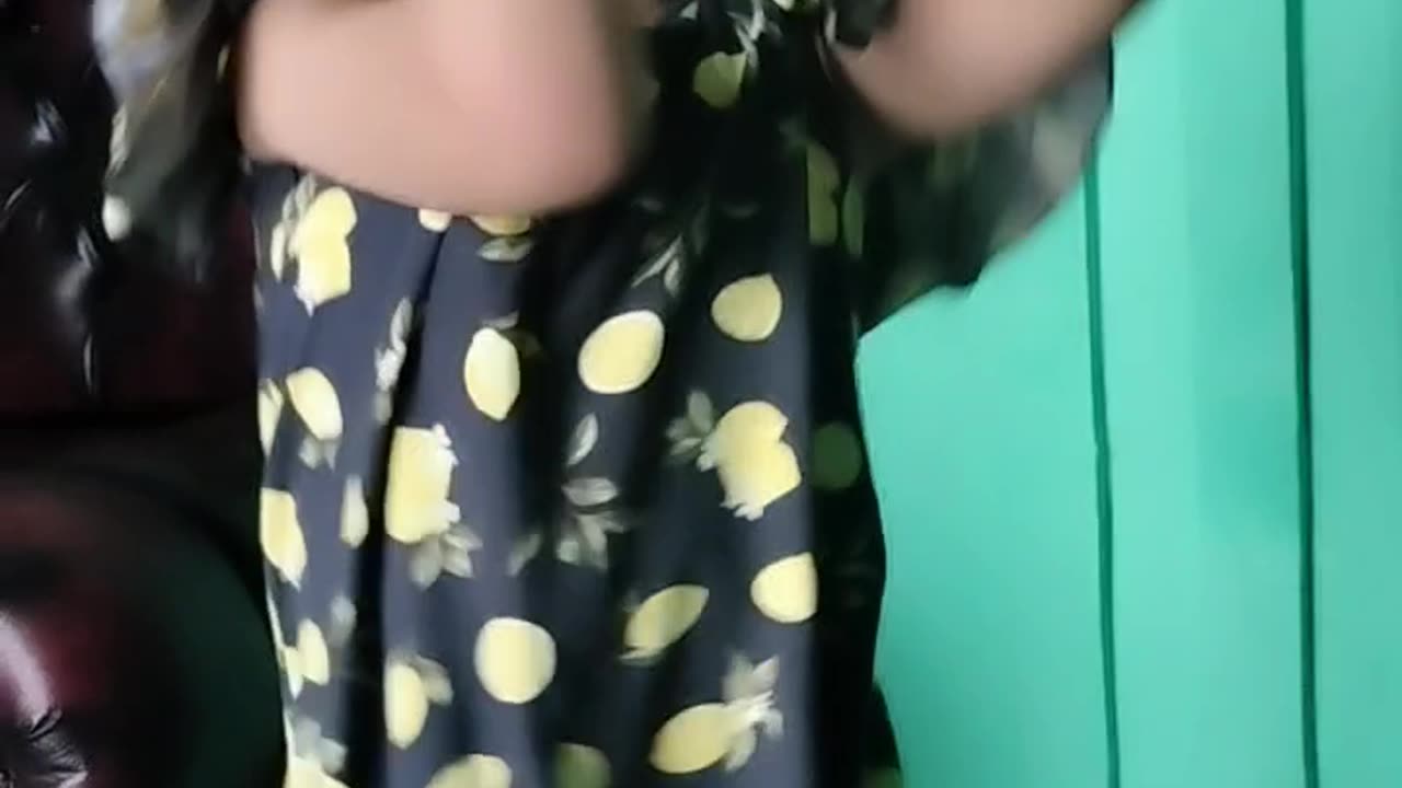 Neng vania joget lucu
