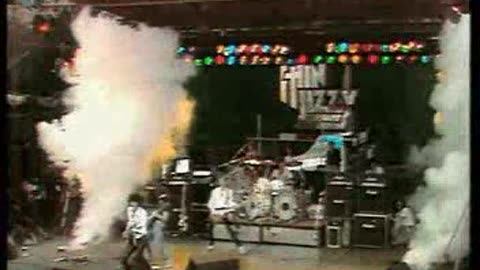 Thin Lizzy - The Boys Are Back In Town = Live Sidney Opera House 1978