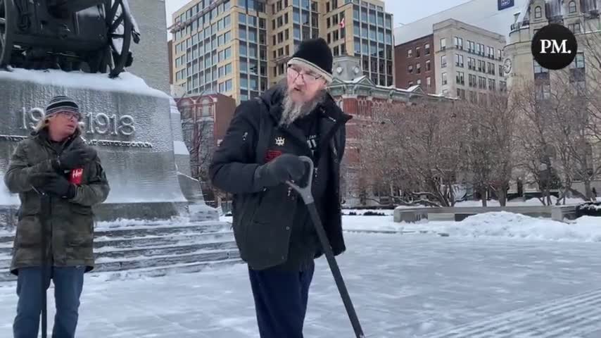 Supporters of the Freedom Convoy talk hy they were shoveling snowman ☃️⛄ National War Memorial