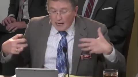 Rep. Massie is literally explaining currency devaluation to the rest of Congress