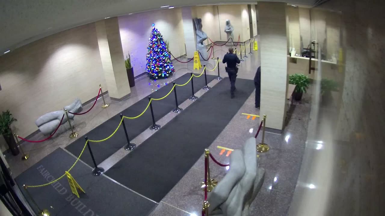 8002FCOB01MainLobby_2021-01-05_18h40min01s237ms.mp4