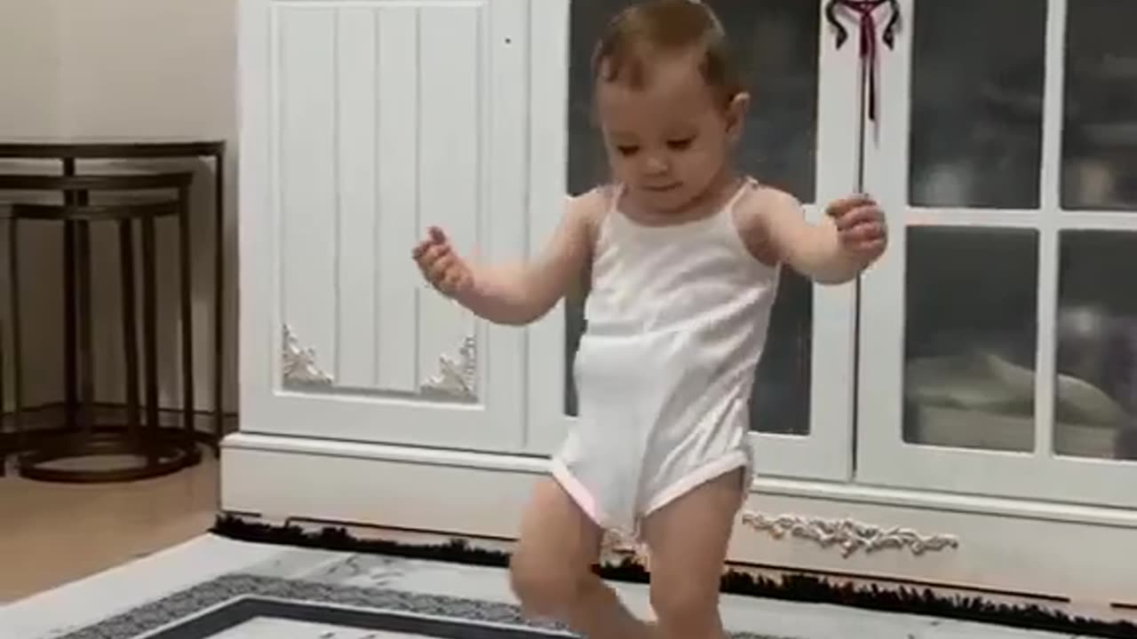 funny cute dance😍