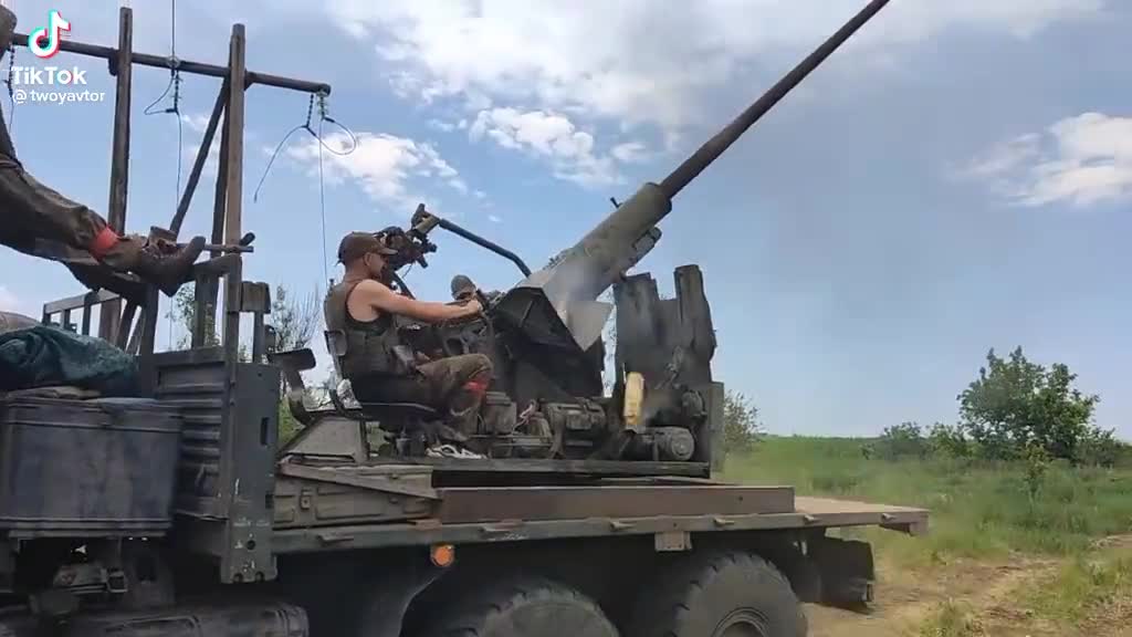 Ukraine War - Fighters of the LPR NM acquired the Soviet 57-mm S-60 anti-aircraft gun