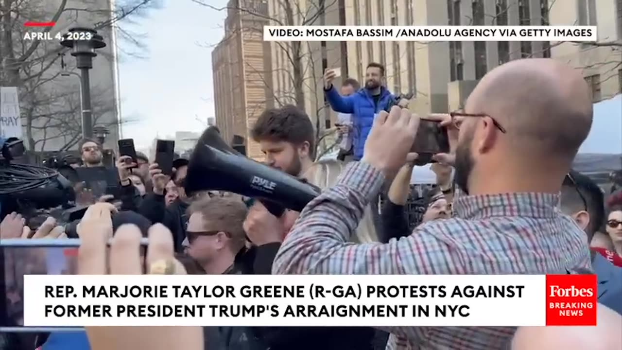 WILD VIDEO- Marjorie Taylor Greene Deals With Whistles, Hecklers At NYC Protest - Trump Arraignment