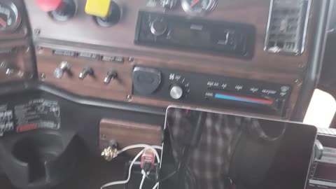FREIGHTLINER CLASSIC COCKIT TOUR